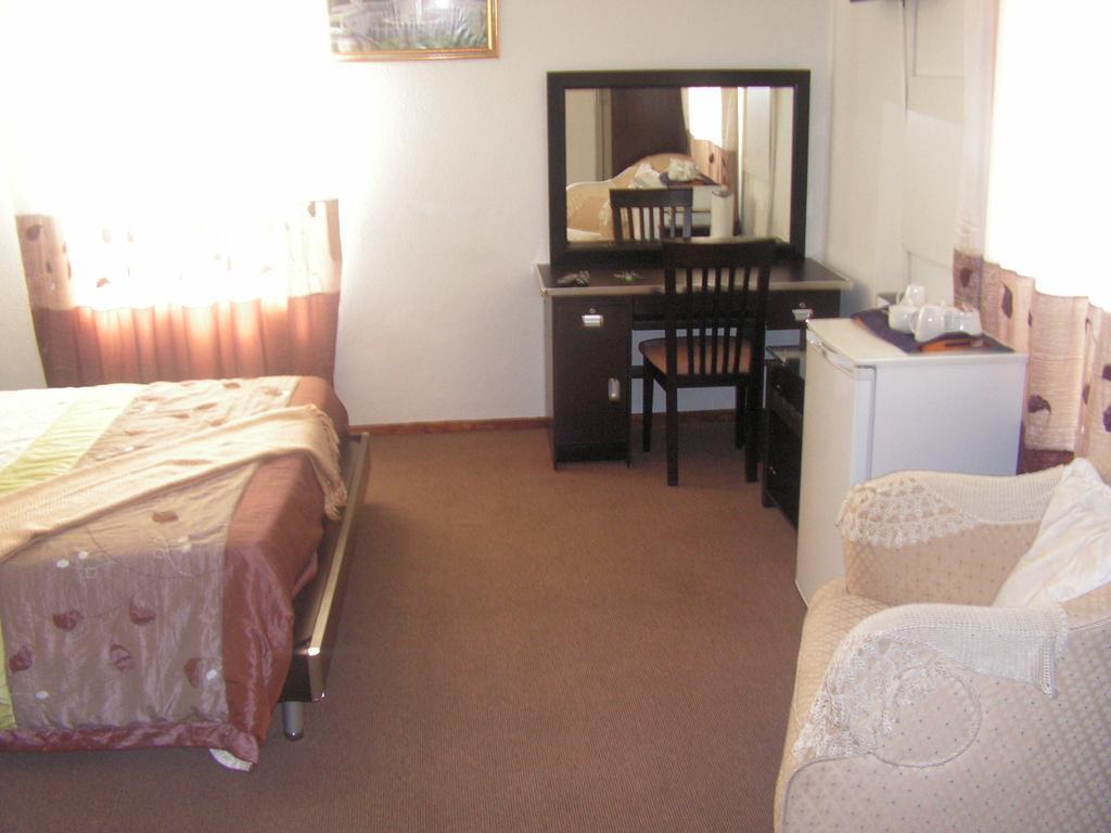 Moshitametsi Guesthouse Kempton Park Habitación foto